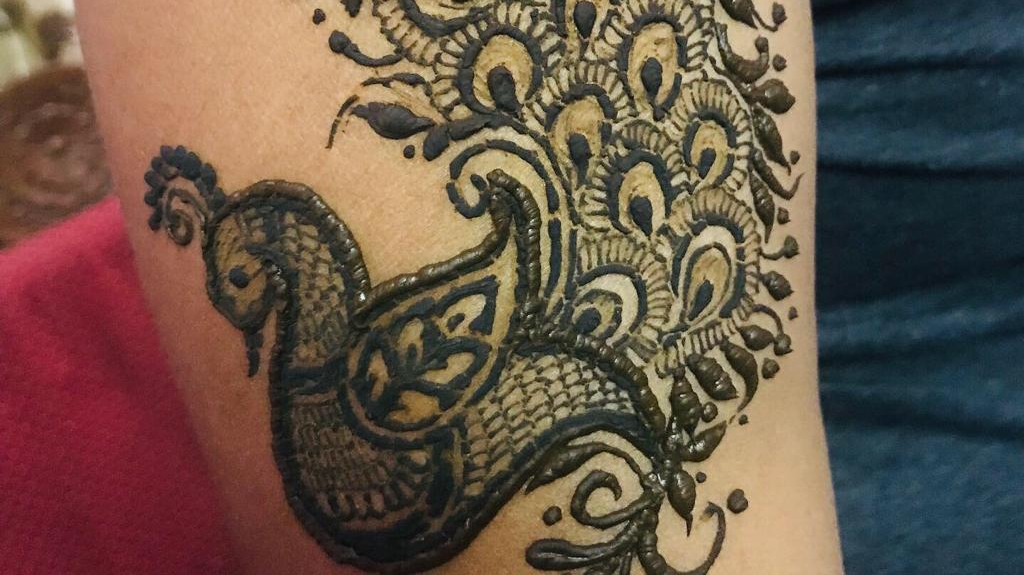 SHiV KUMAR PROFATIONAL BRIDAL MEHANDI DESGINER