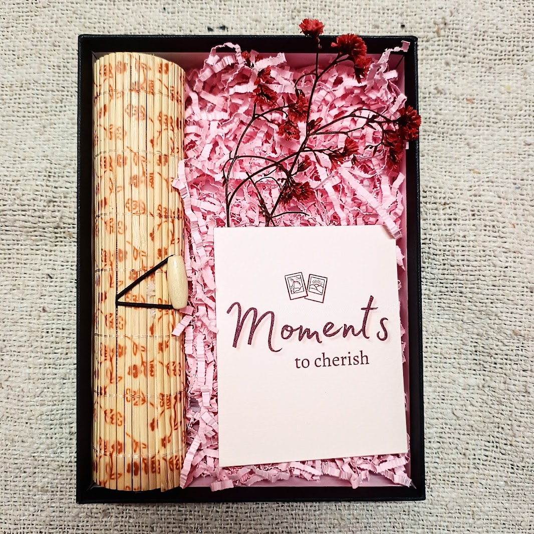 WISHS | Customized Gifts | Hampers | Art