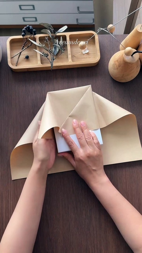 Gift Wrapping Service