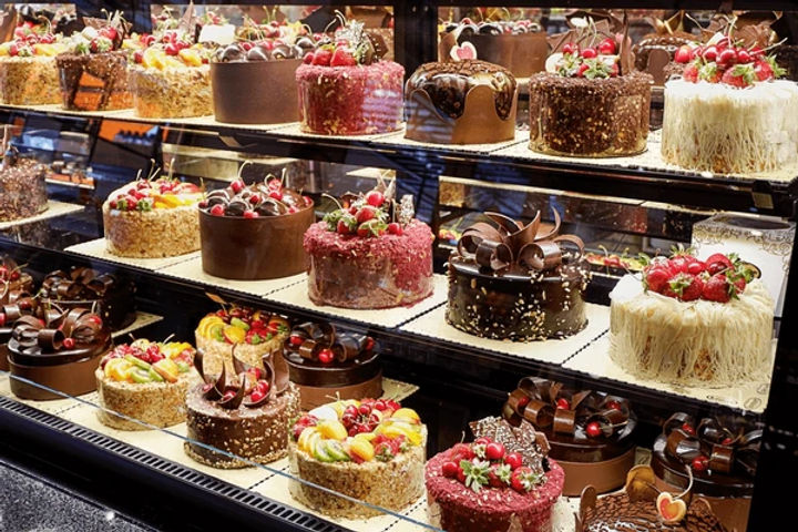 Cake shop