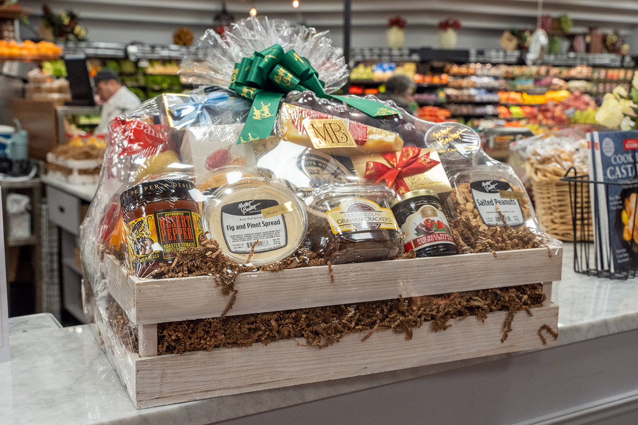 Gift basket store